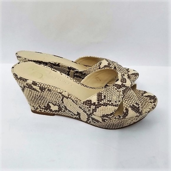 J Litvack Snake Skin Open Toe Wedge Sandals - Picture 4 of 6